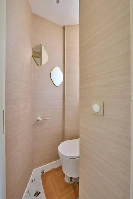 Apartment Elegant Central Flat In Paris, Near Saint Germain