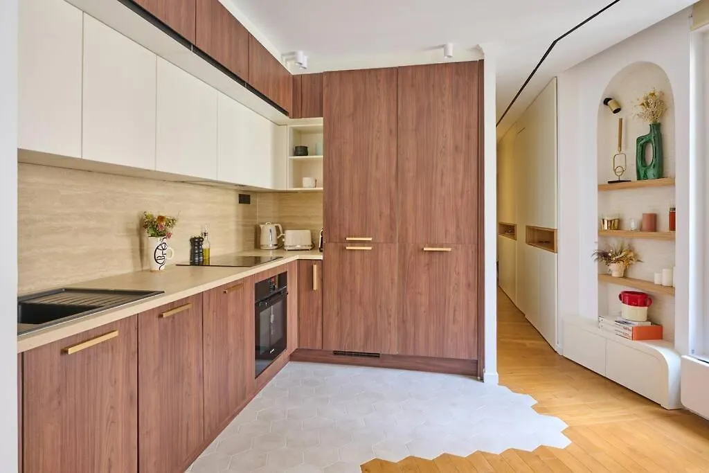 Elegant Central Flat In Paris, Near Saint Germain Apartment
